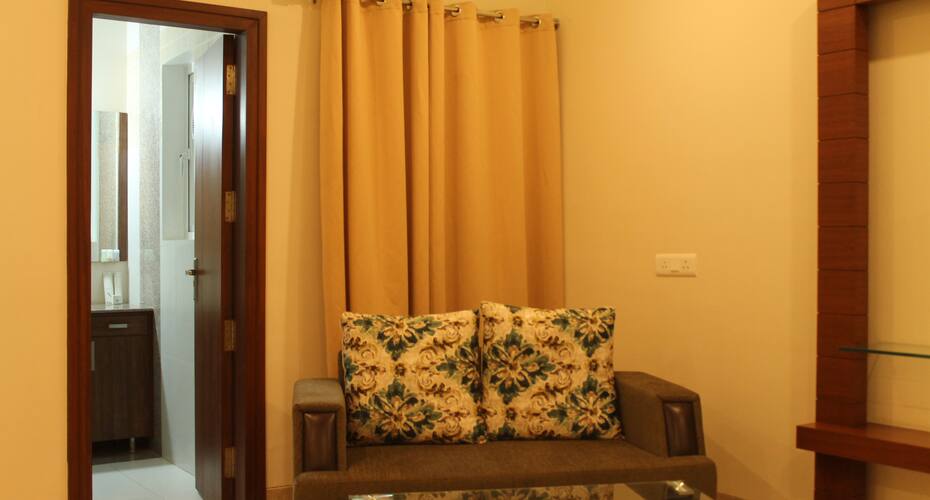Cube By Acorn-Noida122, Noida 5